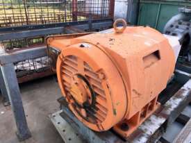 90 kw 120 hp 2 pole 415 v Teco AC Electric Motor - picture0' - Click to enlarge