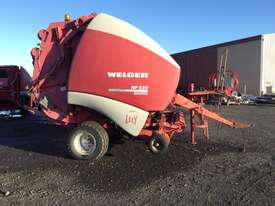 Welger RP520 Round Baler Hay/Forage Equip - picture1' - Click to enlarge