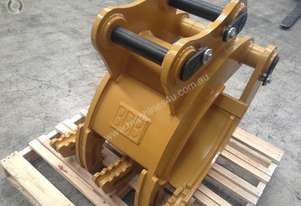 BETTA BILT BUCKETS 12 TONNE MANUAL GRABS