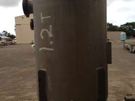 Stainless Steel Tank/Mild Steel Legs - picture0' - Click to enlarge