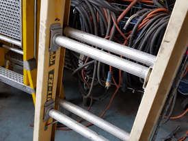 Extension Ladder Fiberglass 6.4 metre Oldfields Ezi Lift Industrial Ladders - picture2' - Click to enlarge