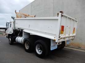 Mitsubishi FV Tipper Truck - picture1' - Click to enlarge