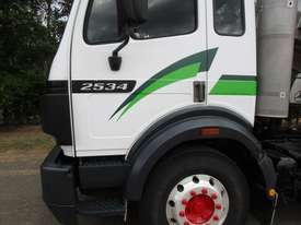 Mercedes Benz 2534 Tipper Truck - picture2' - Click to enlarge