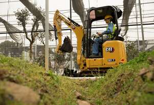CATERPILLAR 301.7 CR MINI HYDRAULIC EXCAVATOR with WITH 0%^ FINANCE