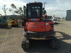 Kubota KX057-4 - picture2' - Click to enlarge