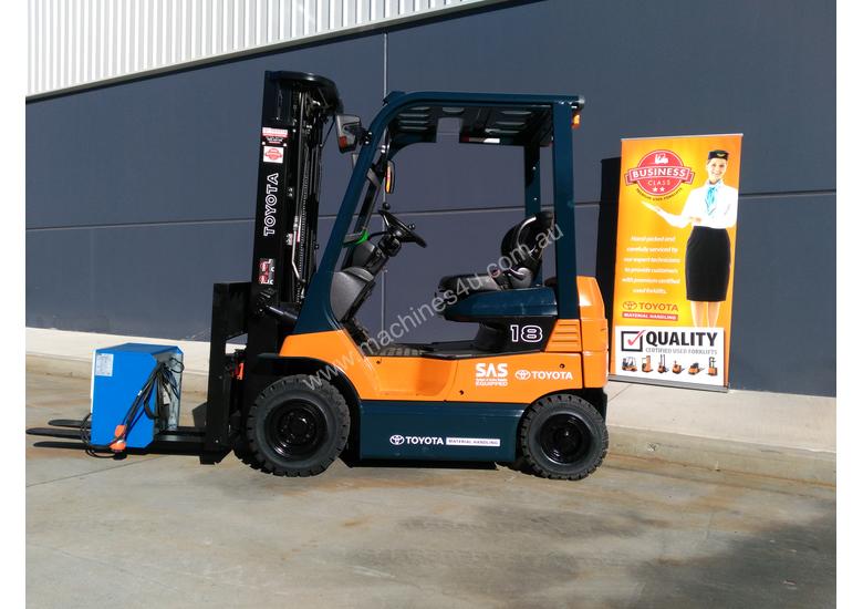 caption Toyota Forklifts 7FB18