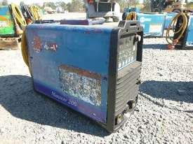 MILLER ELECTRIC MAXSTAR 200DX Welder - picture0' - Click to enlarge