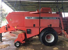 Massey Ferguson 187 Square Baler Hay/Forage Equip - picture2' - Click to enlarge