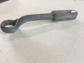 Urrea Offset Point Striking Wrench 1-5/16 Inch 2621SW  - picture1' - Click to enlarge