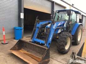2006 New Holland TL90 - picture1' - Click to enlarge