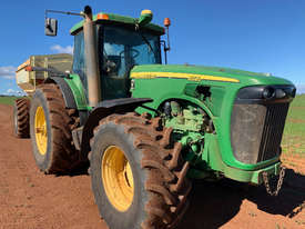 John Deere 8320 FWA/4WD Tractor - picture0' - Click to enlarge