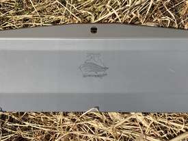 Stainless steel skid plates for macdon header fronts   - picture1' - Click to enlarge