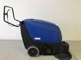 Nilfisk Alto Floortec 550B walk-behind sweeper - picture1' - Click to enlarge