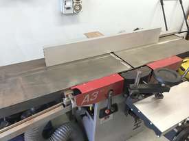 Planer Thicknesser with Spiral cutterblock - picture0' - Click to enlarge