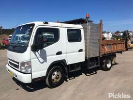 2008 Mitsubishi Canter FE84D - picture2' - Click to enlarge