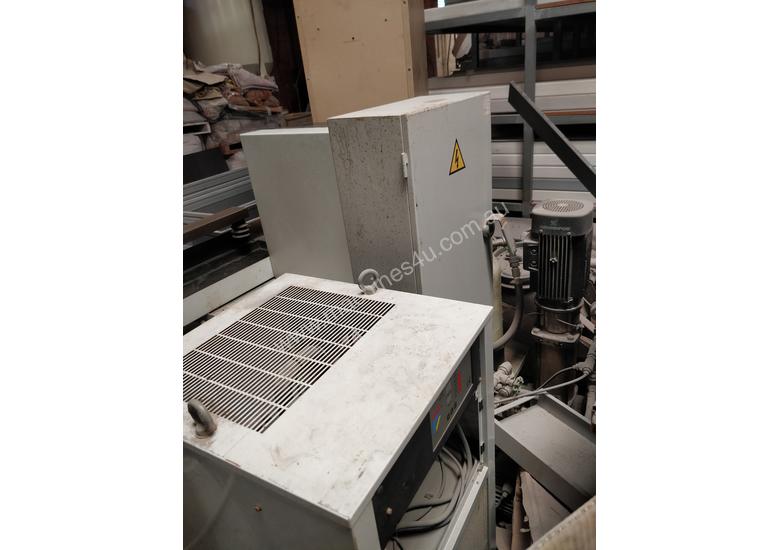 caption EDM Wire cutter