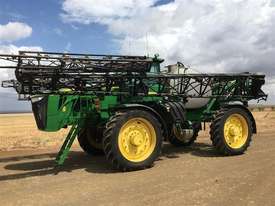 John Deere 4940 in QLD - picture1' - Click to enlarge