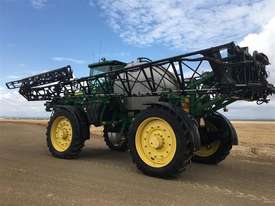 John Deere 4940 in QLD - picture2' - Click to enlarge
