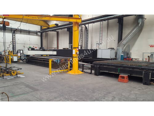 Large Bristow Format Laser Cutting System **(SOLD Pending Payment)**