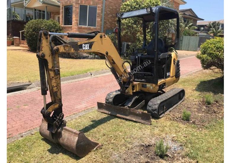 Used Caterpillar Sold CAT 301 8 1 8T Hydraulic Excavator Includes Mud