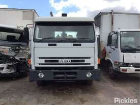 2003 Iveco Acco 2350G - picture1' - Click to enlarge