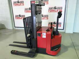 RAYMOND FORKLIFTS RRS30 S/N RRS-07-01392  - picture0' - Click to enlarge