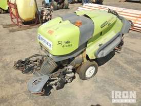 Tennant Green Machine Sweeper - picture0' - Click to enlarge