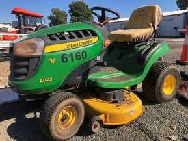 2015 John Deere D125 Ride On Mower - picture0' - Click to enlarge