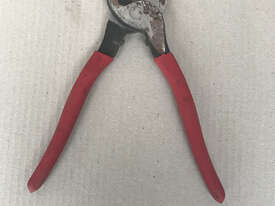 Electric Cable Cutters H.K Porter Crescent Electrical Tools 0890CSJ - picture1' - Click to enlarge