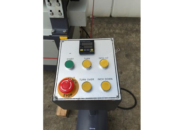 caption Late Model Just In 1300mm x 4mm Powered Rollers With End Stub Rollers