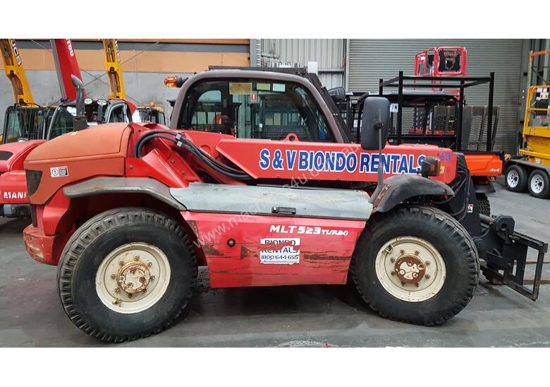 caption Manitou MLT523 Telehandler