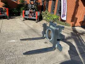 USED EX-DEMO MERLO TREEMME FORK ROTATOR A3211 CDC (SUITS P60.10EE)  **GREAT CONDITION** - picture0' - Click to enlarge