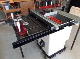 Table saw with sliding attachment & router table - picture0' - Click to enlarge