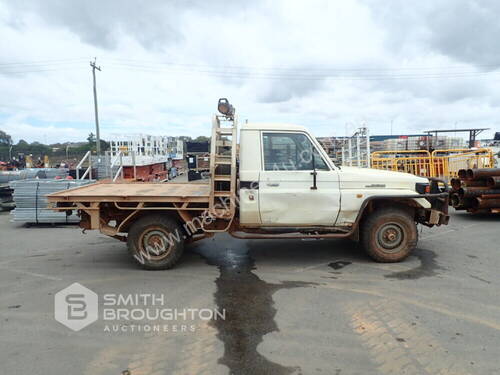 2000 TOYOTA LANDCRUISER HZJ79R 4X4 TRAY TOP UTE