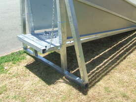 Cattle Ramp Adjustable - picture1' - Click to enlarge