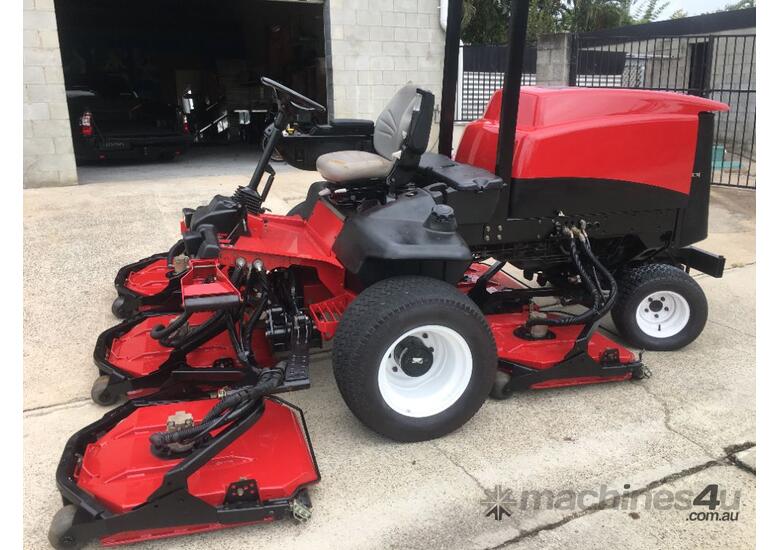 Used toro Toro Groundsmaster 4500D Turf Mower Zero Turn Mowers in