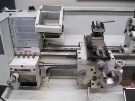 Used Hafco AL50G Bench Lathe 240 volt - picture1' - Click to enlarge