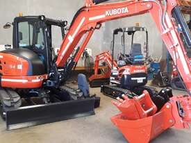 5.5t Excavator with Tilting Hitch for Hire - picture2' - Click to enlarge