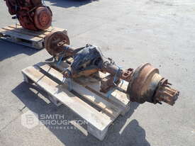 TRUCK AXLE - picture0' - Click to enlarge