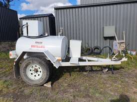 Diesel fuel trailer - picture0' - Click to enlarge