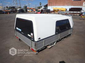 TOYOTA ALUMINIUM TRAY WITH FIBREGLASS CANOPY - picture0' - Click to enlarge