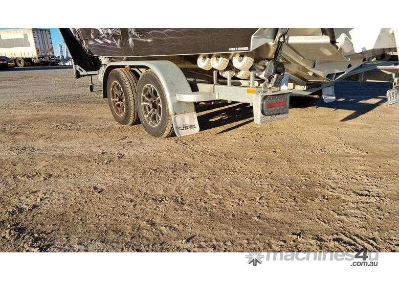 Buy Used easytow Easytow SF6 022OOT Boat Trailers in , Listed on