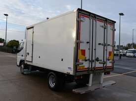 2017 MITSUBISHI FUSO CANTER 615 - Refrigerated Truck - Pantech trucks - picture2' - Click to enlarge