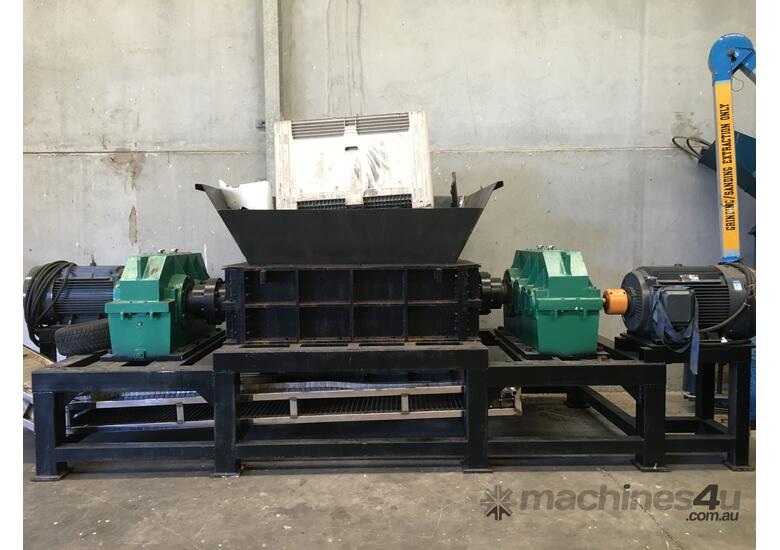 Used 2020 2020 double shaft waste shredder waste Shredder Mobile Waste