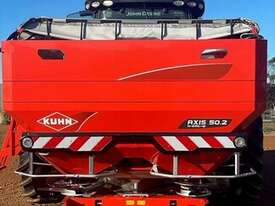 2018 Kuhn AXIS 50.2 Linkage Sprayers - picture0' - Click to enlarge