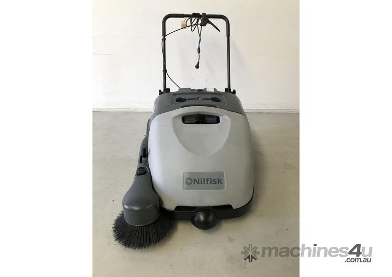 Used nilfisk SW750 Walk Behind Sweepers in , - Listed on Machines4u