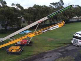 65FT Tracked Conveyor for hire - picture0' - Click to enlarge