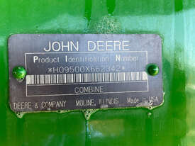John Deere 9500 Header(Combine) Harvester/Header - picture2' - Click to enlarge