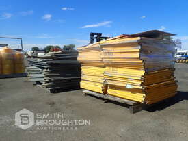 2 X PALLETS COMPRISING OF ASSORTED ROAD SAFETY SIGNS - picture0' - Click to enlarge