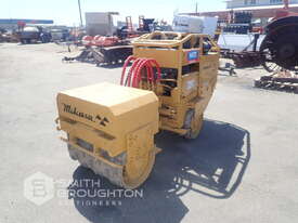 MIKASA DOUBLE DRUM PADFOOT TRENCH COMPACTOR - picture2' - Click to enlarge